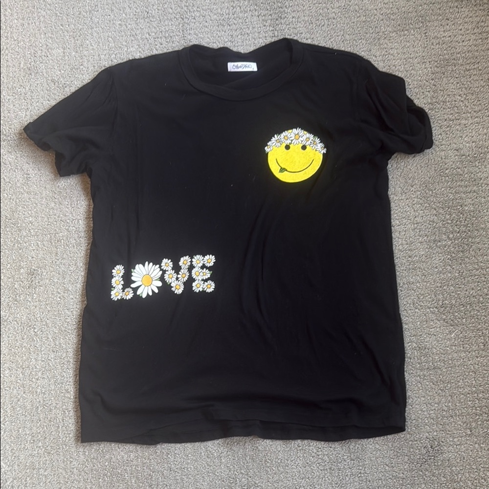 Lauren Moshi ss tee with 🌼 ❤️ ☮️ size small